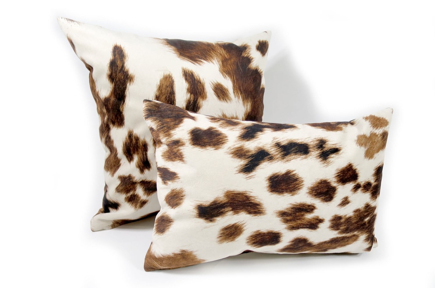 The Cow スペイン製起毛スエードタッチ 牛柄クッション ライトブラウン 45×30cm 中材付 - HOUSE OF JAPAN Shop