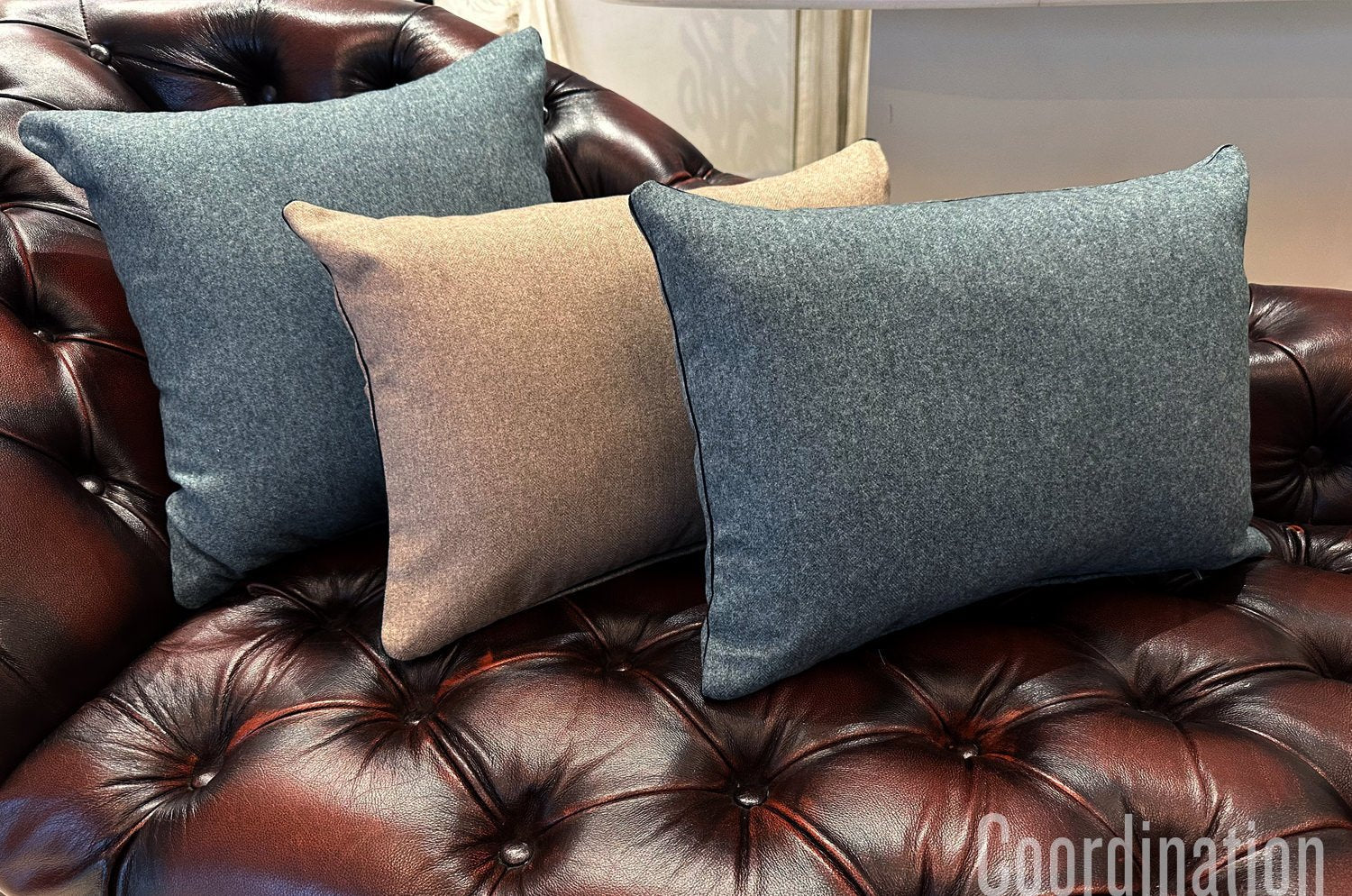 The Croce ソフト起毛タッチ パイピング横長クッション (モスグリーン) 50×35cm 中材付 - HOUSE OF JAPAN Shop