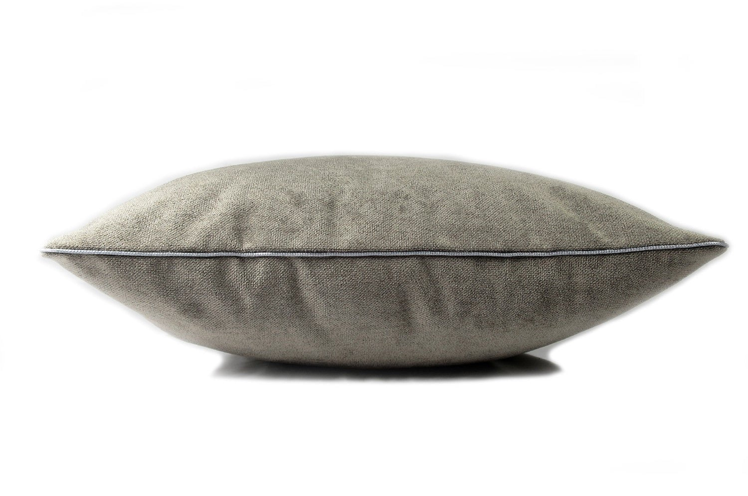 The Cute Velvet キュートベルベットクッションカバー クールグレー 45×45cm - HOUSE OF JAPAN Shop