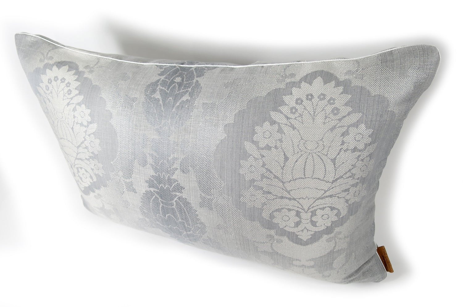 The Damask Cool gray ダマスク麻混クッション クールグレー 60×40cm 中材付 - HOUSE OF JAPAN Shop