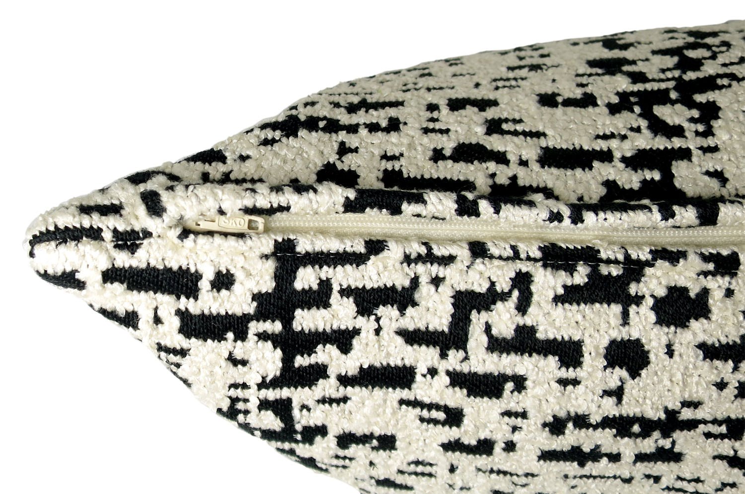 The DOTS ドット フレンチジャカード クッション (ノワール) 45×30cm 中材付 - HOUSE OF JAPAN Shop