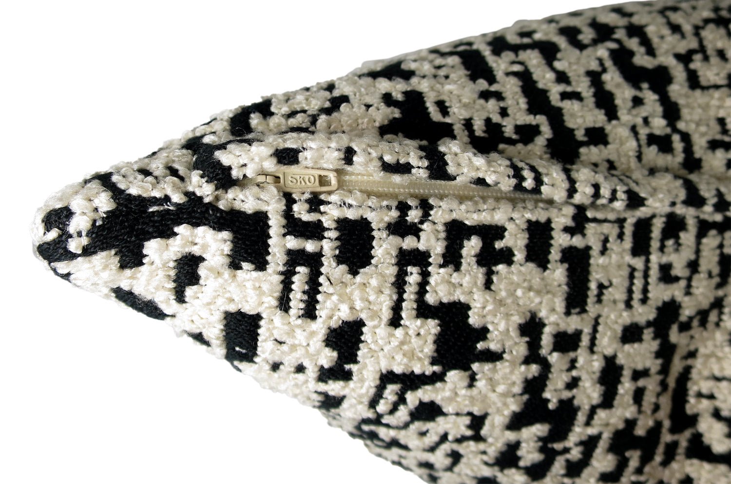 The DOTS ドット フレンチジャガード クッションカバー (ノワール) 45×45cm - HOUSE OF JAPAN Shop