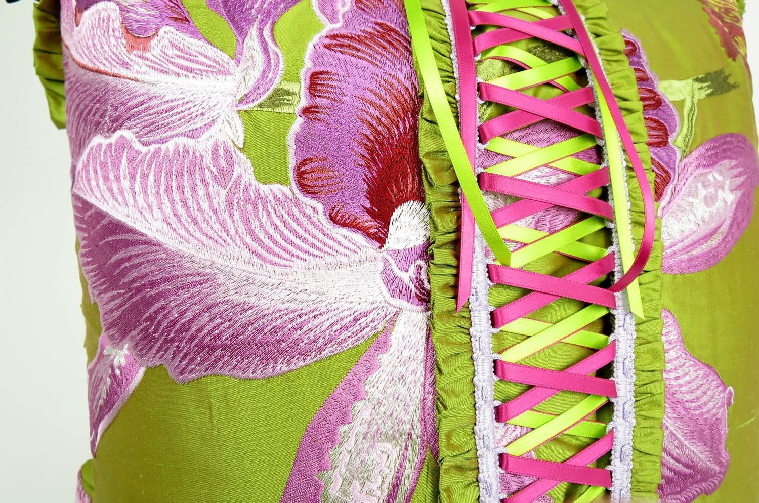 The Dress イブニングドレスLORCAファブリッククッションカバー 45×45cm - HOUSE OF JAPAN Shop