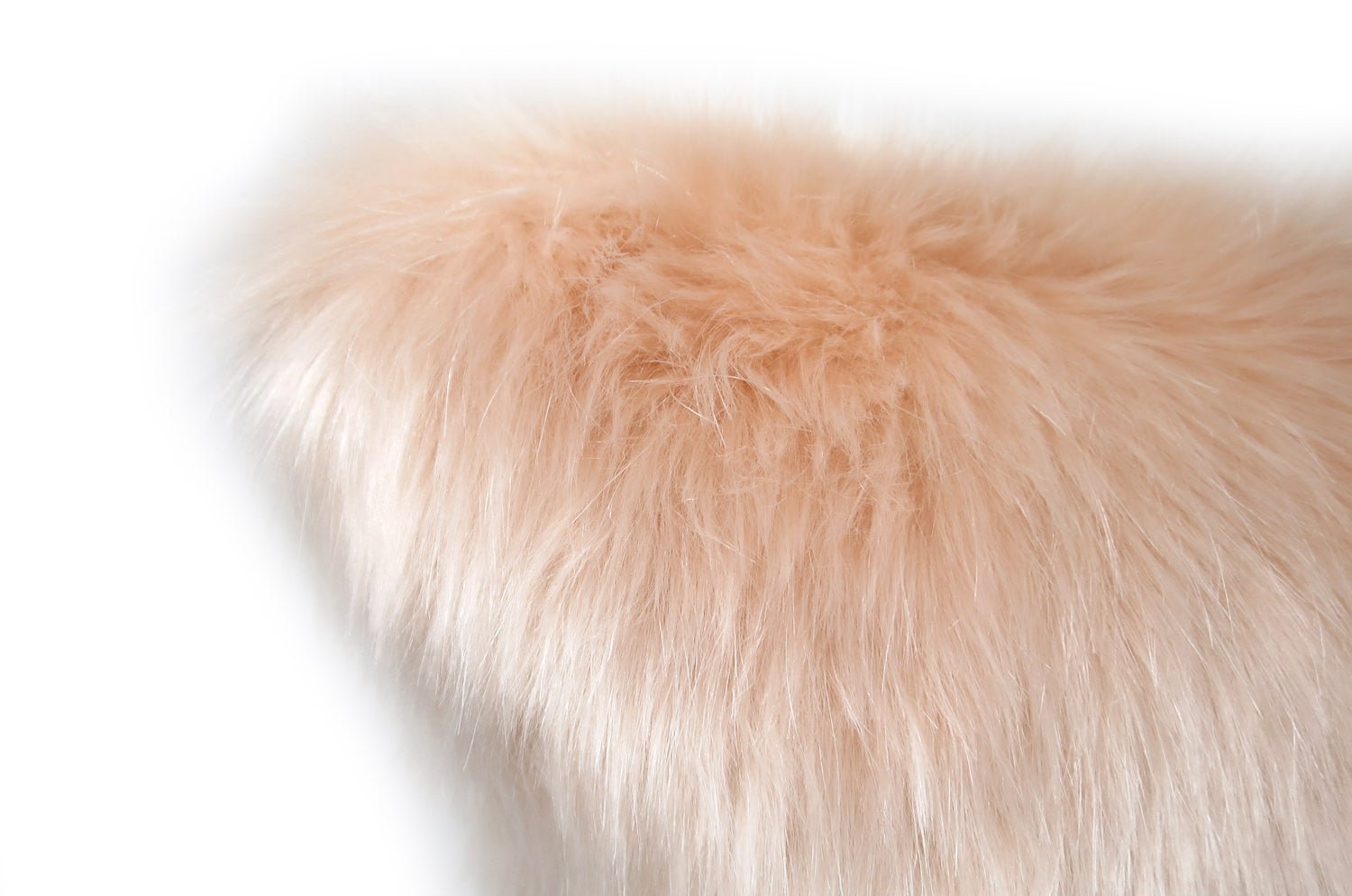 The EcoFur フォックス エコファー横長クッション シャーベットピーチ 60×38cm 中材付 - HOUSE OF JAPAN Shop