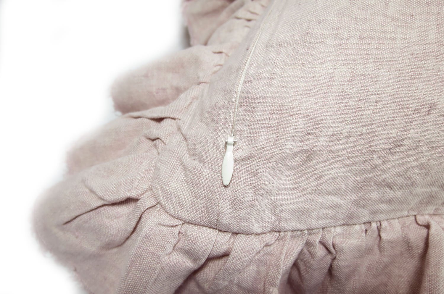 The European Linen ヨーロッパリネンフリルクッションカバー ライトピンク 45×45cm - HOUSE OF JAPAN Shop