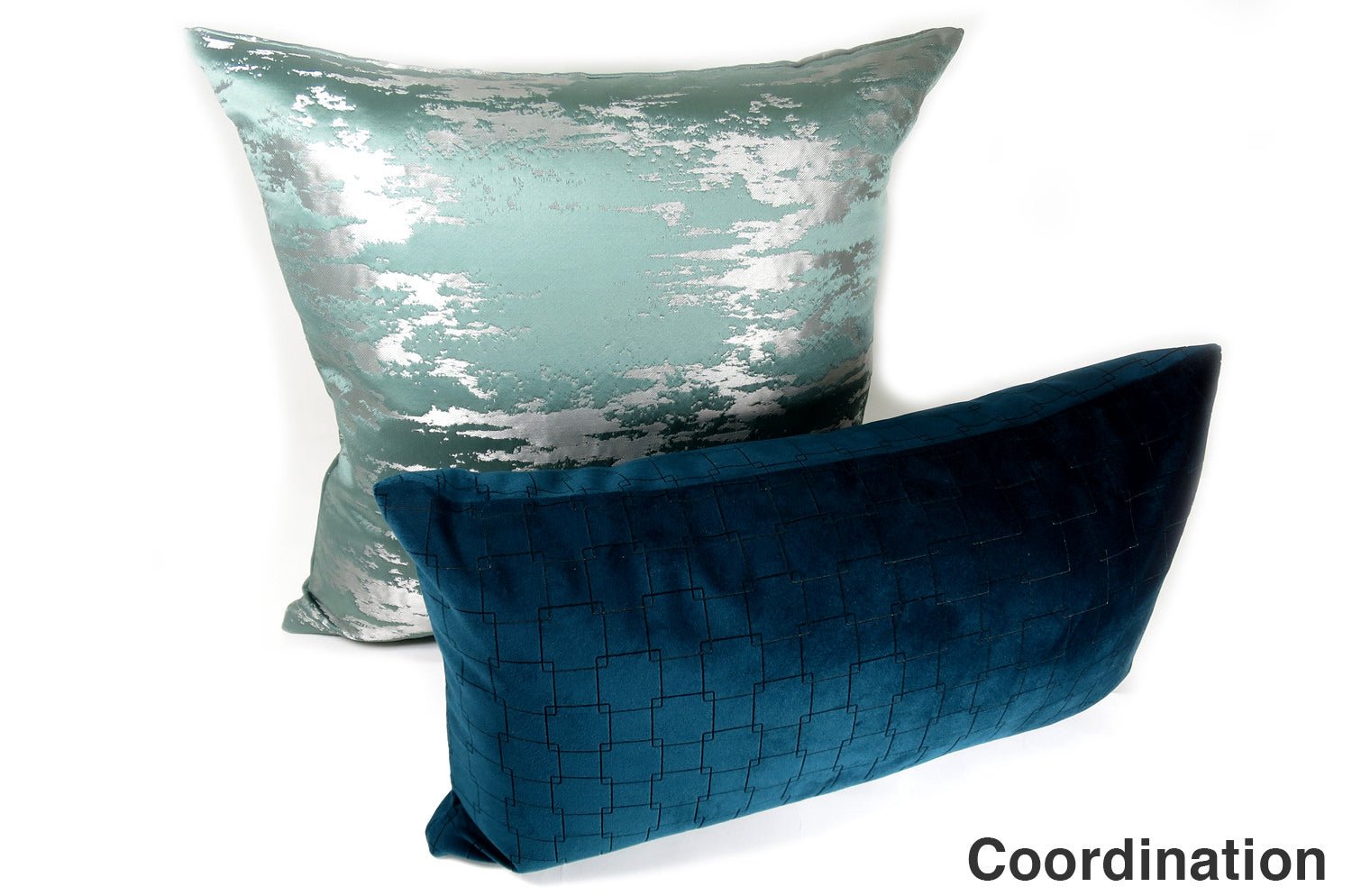 The FLAIR フレイ クッションカバー パウダースカイ 45×45cm - HOUSE OF JAPAN Shop
