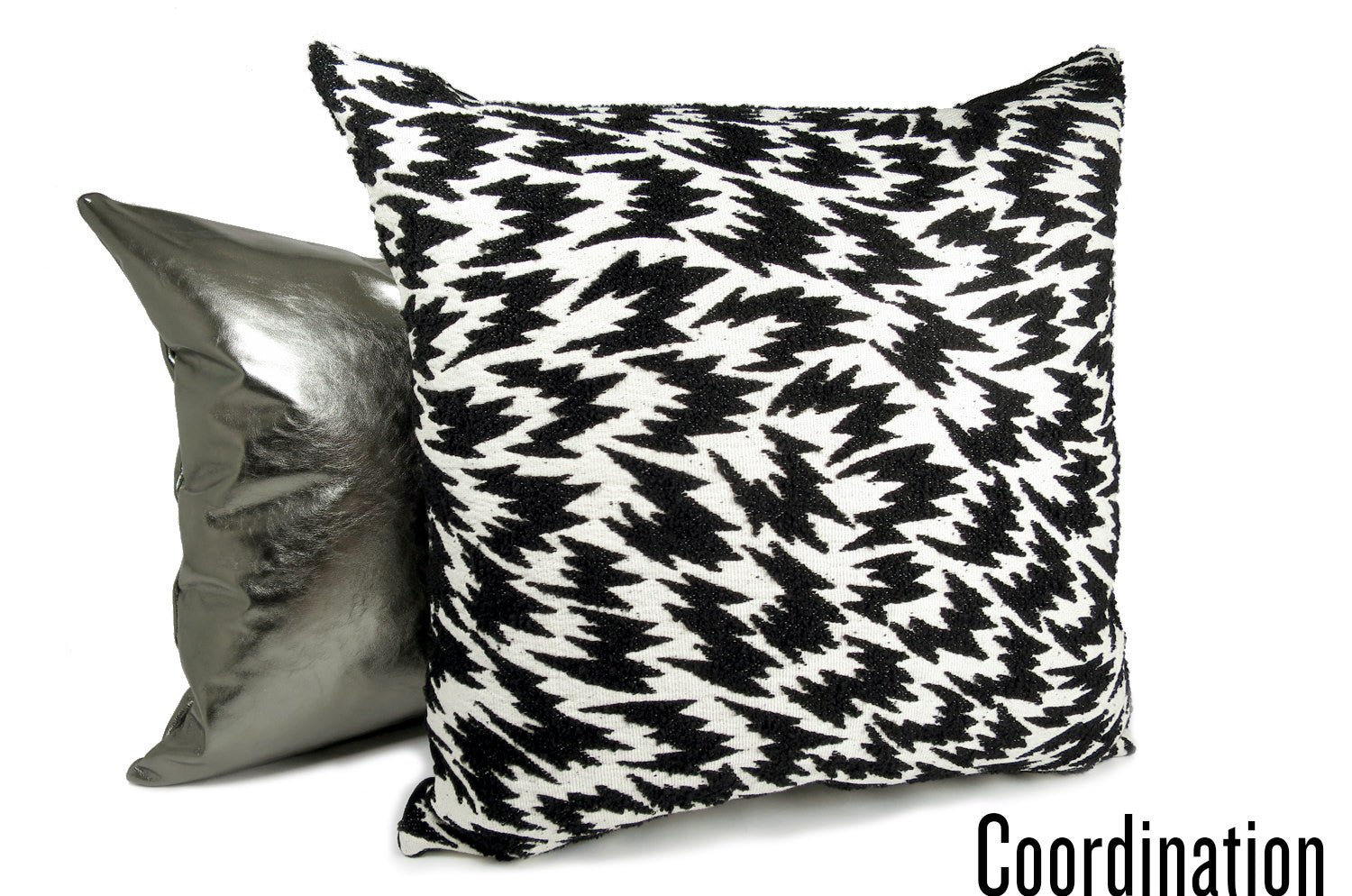 The Flash Monochrome イーリー キシモト ファブリック クッションカバー 50×50cm - HOUSE OF JAPAN Shop