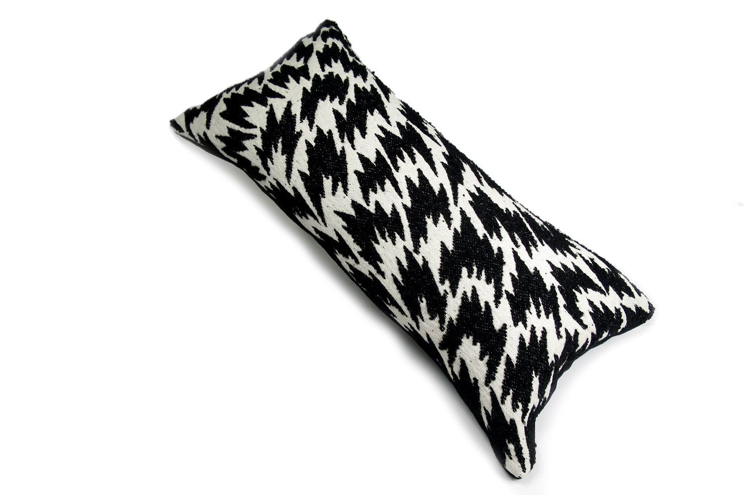 The Flash Monochrome by Kirkby Design x ELEY KISHIMOTO(イーリー キシモト)fabric 横長クッション 50×23cm 中材付 - HOUSE OF JAPAN Shop