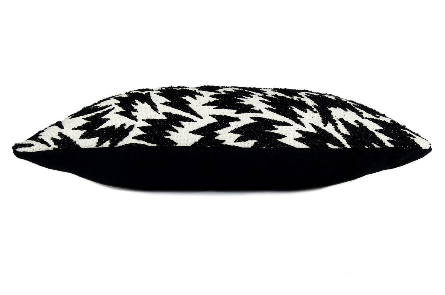 The Flash Monochrome by Kirkby Design x ELEY KISHIMOTO(イーリー キシモト)fabric 横長クッション 50×23cm 中材付 - HOUSE OF JAPAN Shop