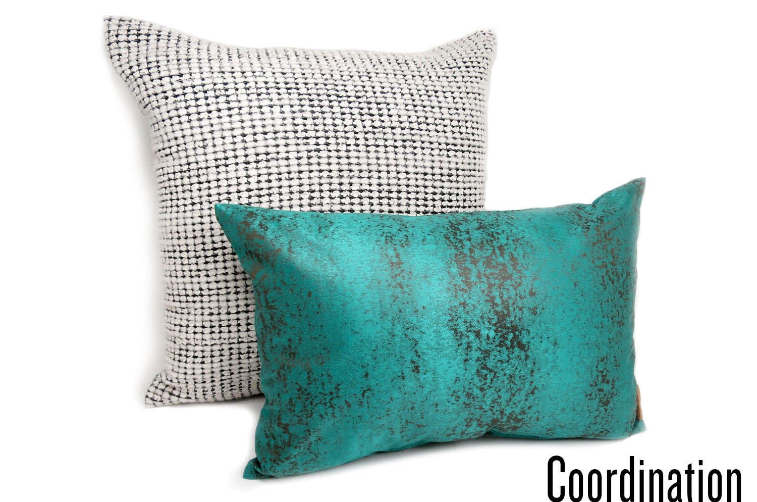 The Fluffiness フラッフィネス クッションカバー Black&white 50×50cm - HOUSE OF JAPAN Shop