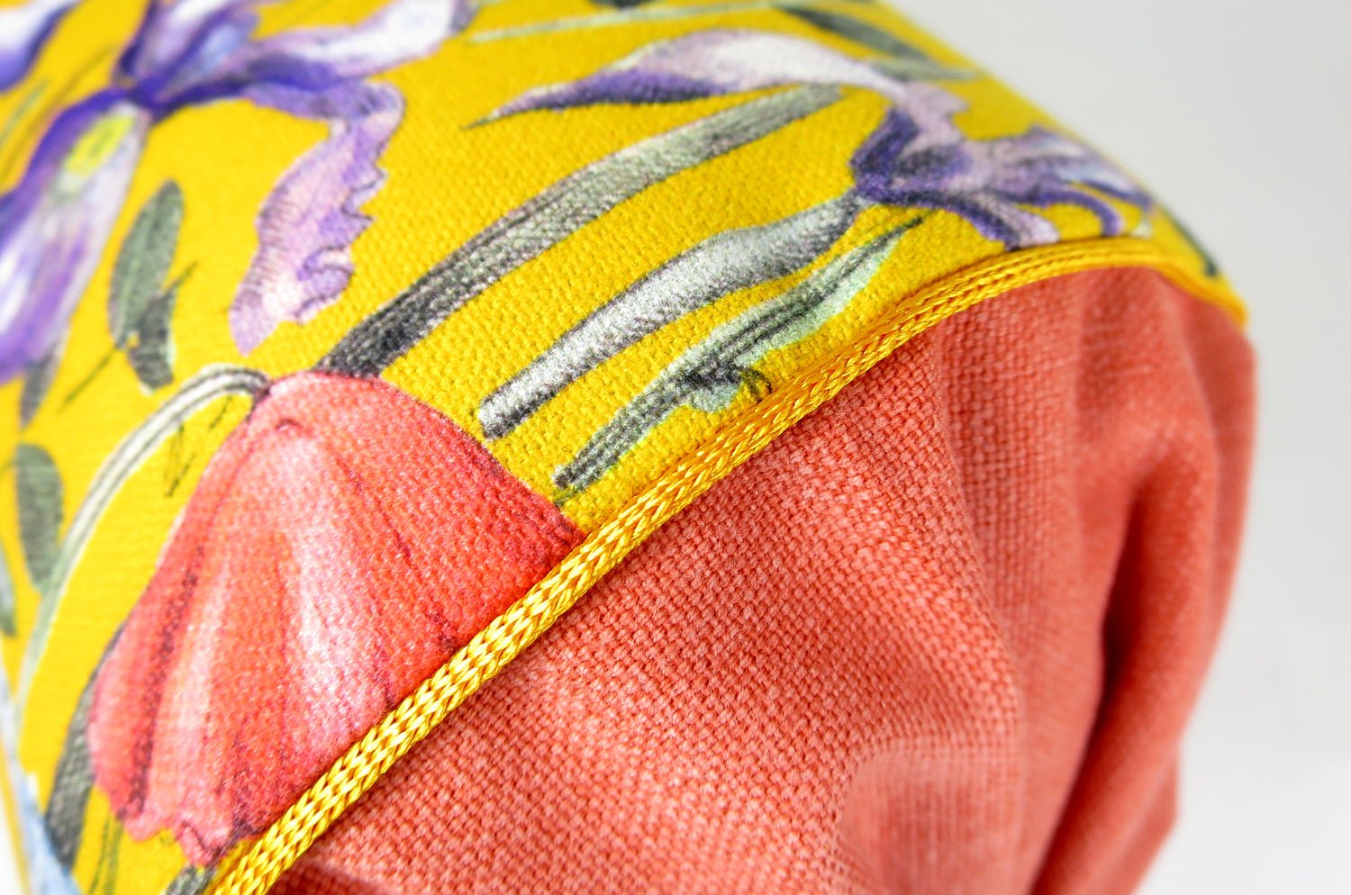 The FOND JAUNE 黄色の背景 フランス製コットン ボルスター クッション(オレンジ) 50×16Φ 中材付 - HOUSE OF JAPAN Shop