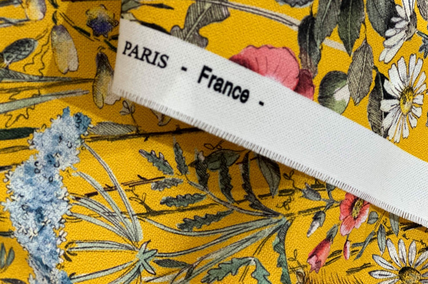 The FOND JAUNE 黄色の背景 フランス製コットン ボルスター クッション(オレンジ) 50×16Φ 中材付 - HOUSE OF JAPAN Shop