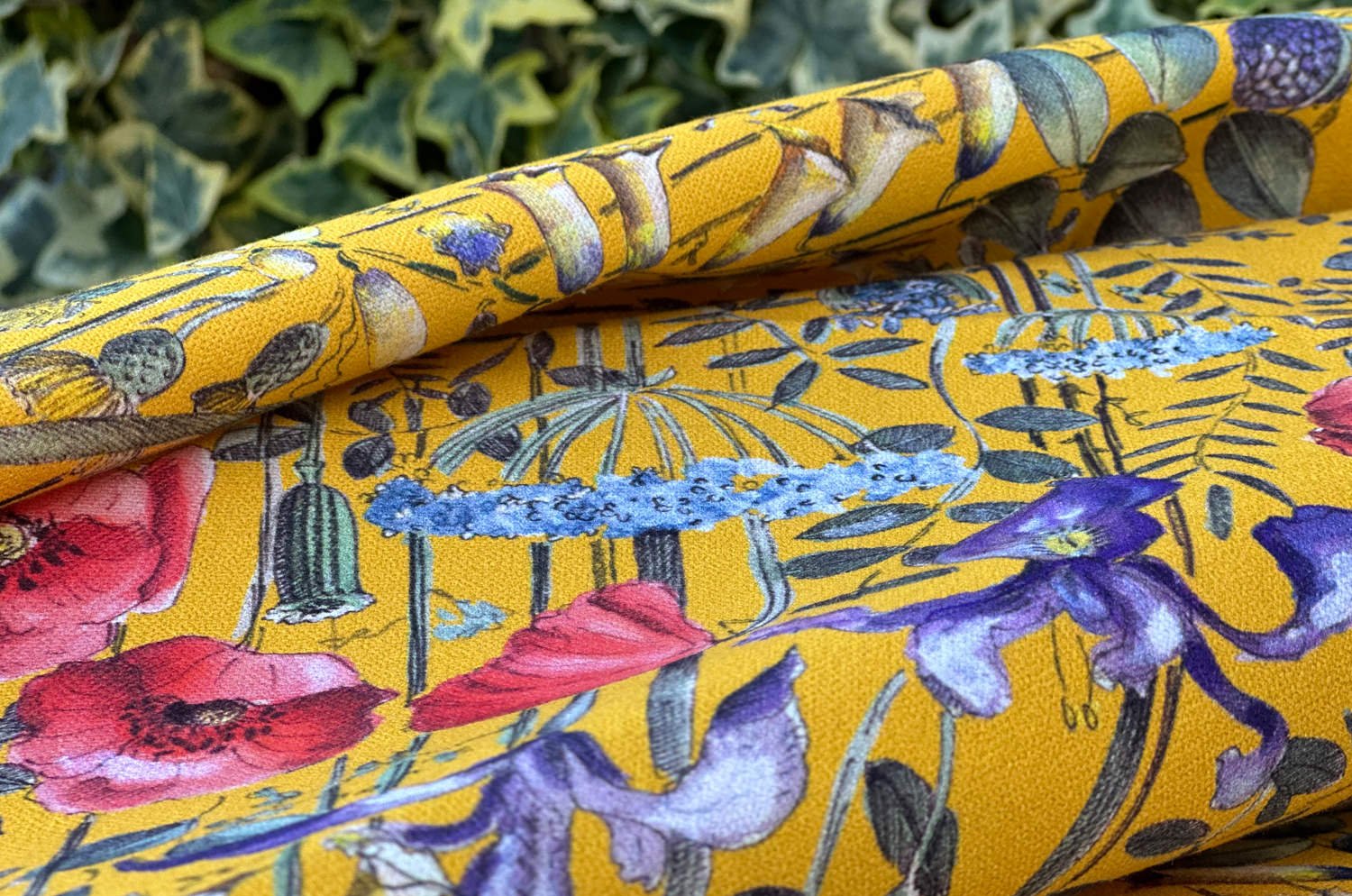 The FOND JAUNE 黄色の背景 フランス製コットン ボルスター クッション(オレンジ) 50×16Φ 中材付 - HOUSE OF JAPAN Shop