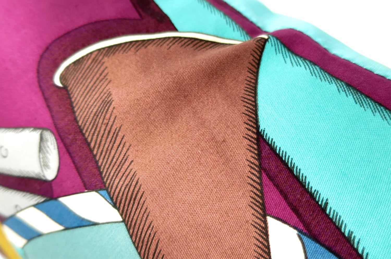 The Fornasetti ピエロフォルナセッティ&ジムトンプソンファブリック楽器柄ヴィンテージクッション パープルNo.01 50×50cm 中材付 - HOUSE OF JAPAN Shop