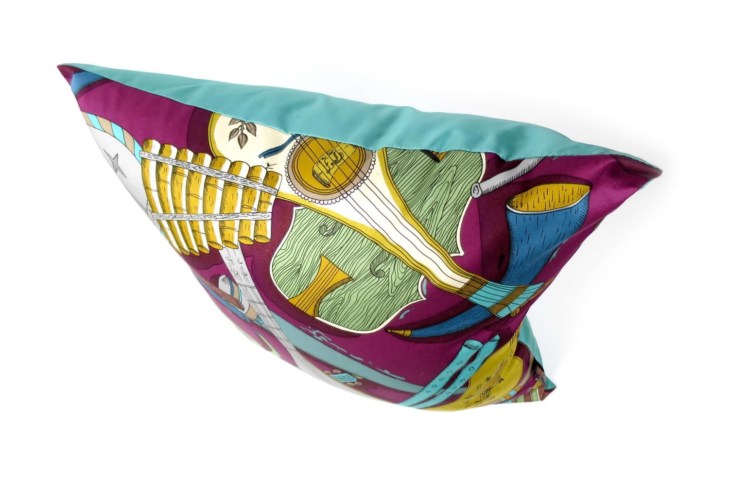 The Fornasetti ピエロフォルナセッティ&ジムトンプソンファブリック楽器柄ヴィンテージクッション パープルNo.02 50×50cm 中材付 - HOUSE OF JAPAN Shop