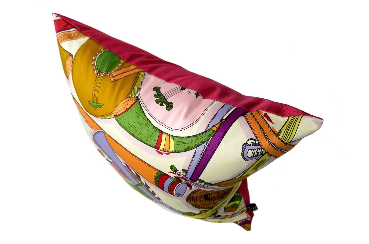 The Fornasetti ピエロフォルナセッティ&ジムトンプソンファブリック楽器柄ヴィンテージクッション ベージュNo.03 50×50cm 中材付 - HOUSE OF JAPAN Shop