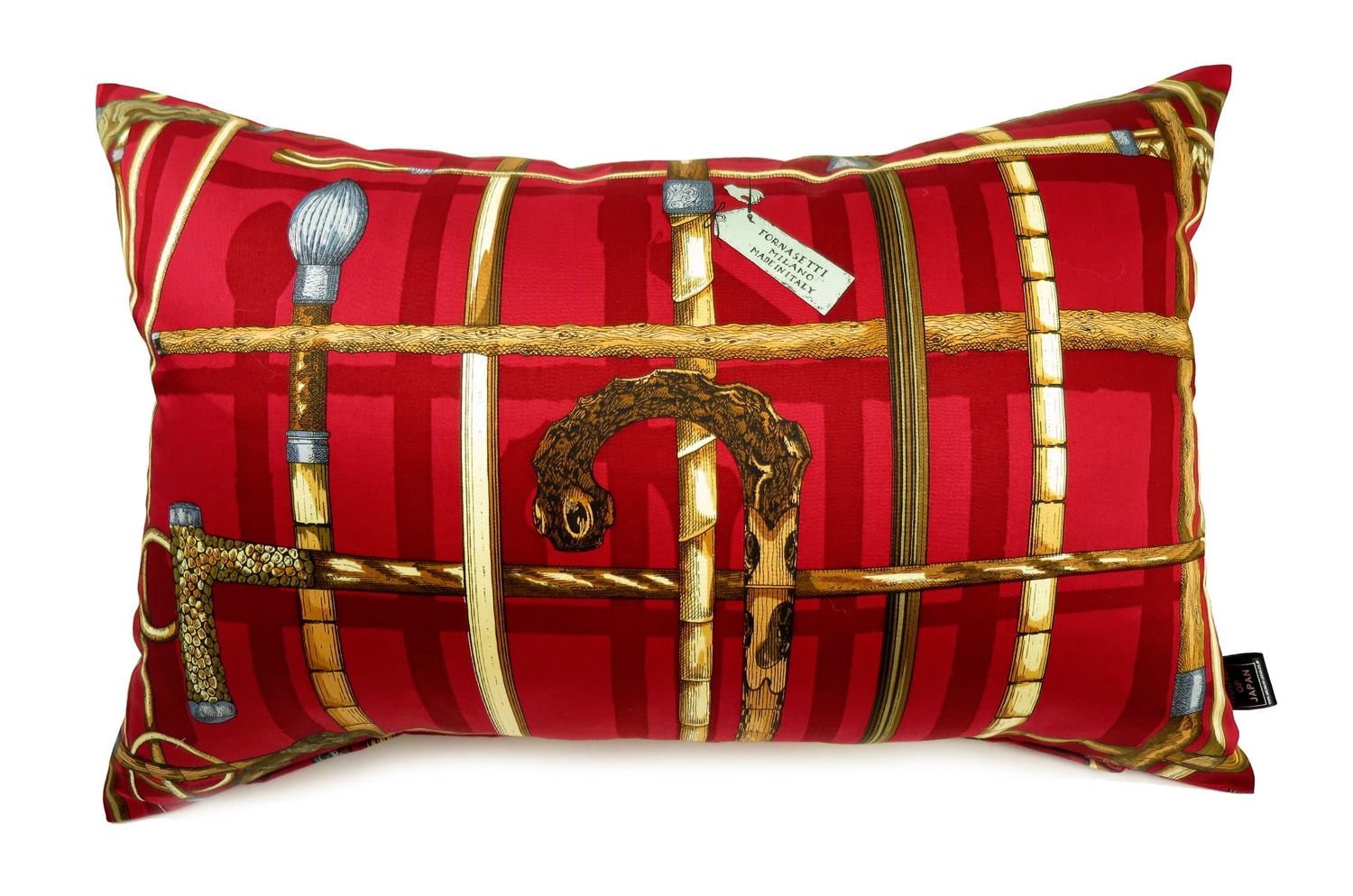 The Fornasetti ピエロフォルナセッティ Silk ヴィンテージファブリッククッション I BASTONIレッドデザイン 58×38cm 中材付 - HOUSE OF JAPAN Shop