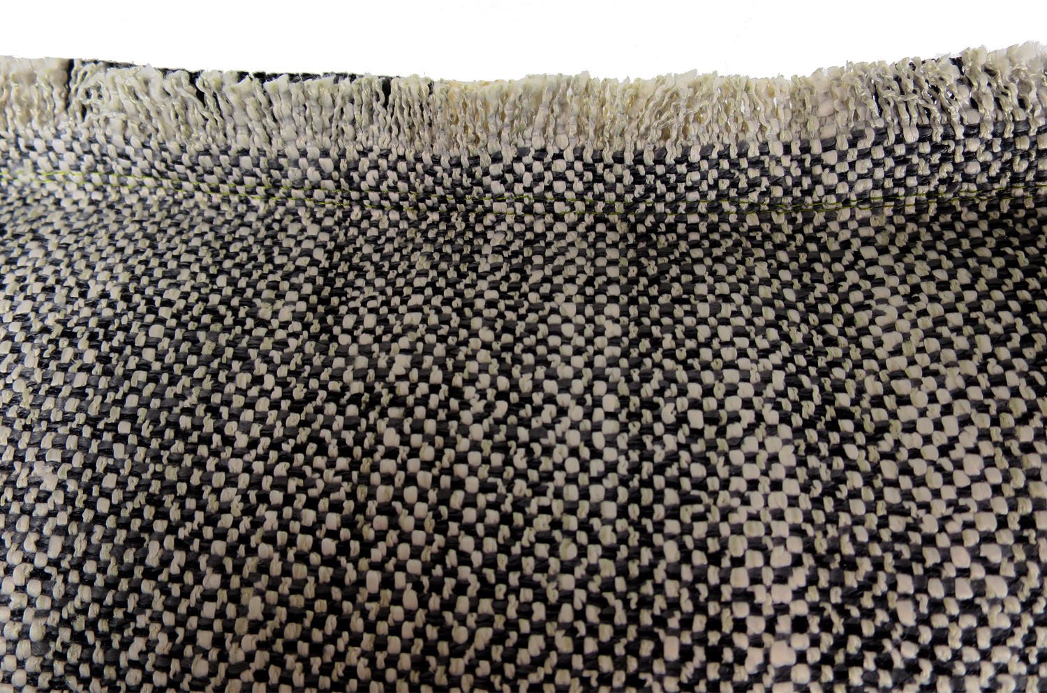 The Fringe リネンライクジャカード チェック柄フリンジ クッション オニキス 50×30cm 中材付 - HOUSE OF JAPAN Shop