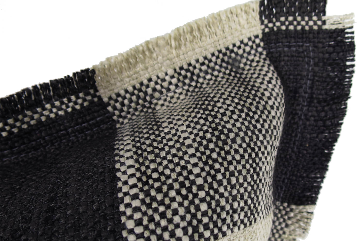 The Fringe リネンライクジャカード チェック柄フリンジ クッション オニキス 50×30cm 中材付 - HOUSE OF JAPAN Shop