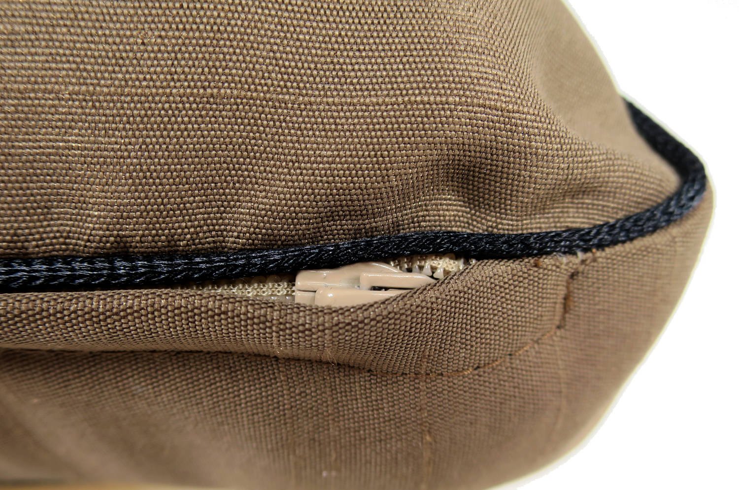 The Fujin Raijin 風神雷神図 西陣織 クッションセット 34×34×4cm 中材付 - HOUSE OF JAPAN Shop