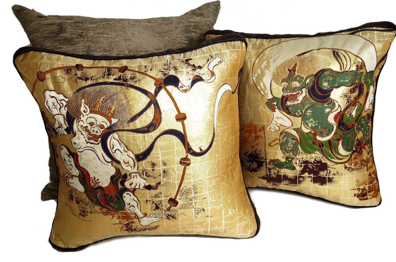 The Fujin Raijin 風神雷神図 西陣織 クッションセット 34×34×4cm 中材付 - HOUSE OF JAPAN Shop