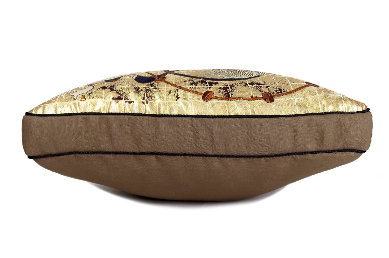 The Fujin Raijin 風神雷神図 西陣織 クッションセット 34×34×4cm 中材付 - HOUSE OF JAPAN Shop