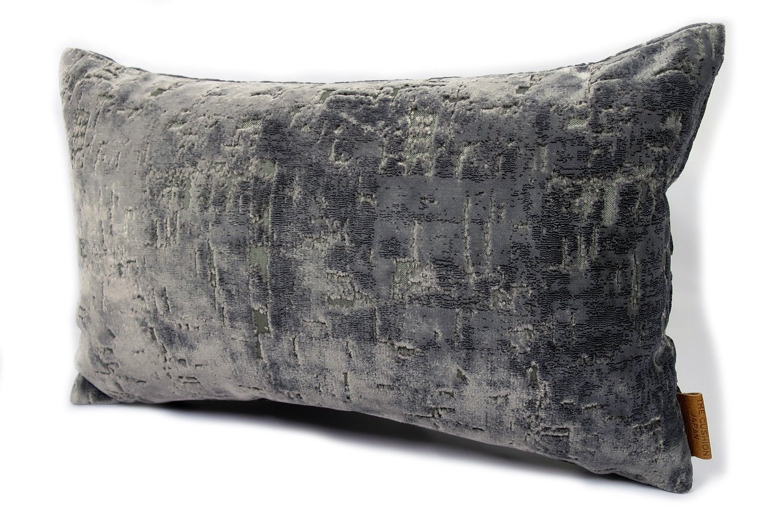 The GAVI アルマーニカーザ ガーヴィ ベルベットクッション(グレー) 48×30cm 中材付 - HOUSE OF JAPAN Shop