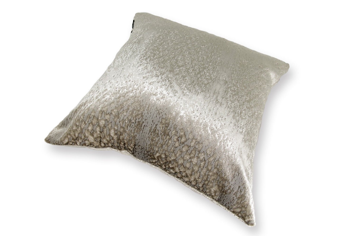 The Gilda ジルダ ベルベット クッションカバー (シルバーベージュ) 45×45cm - HOUSE OF JAPAN Shop