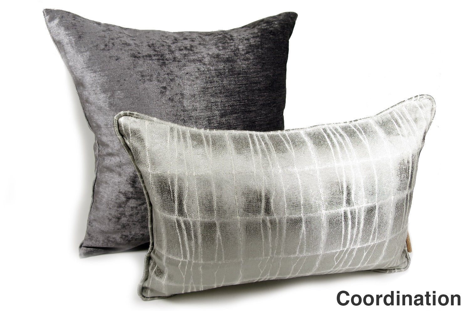 The Gloss グロスベロアクッションカバー (グレー) 45×45cm - HOUSE OF JAPAN Shop