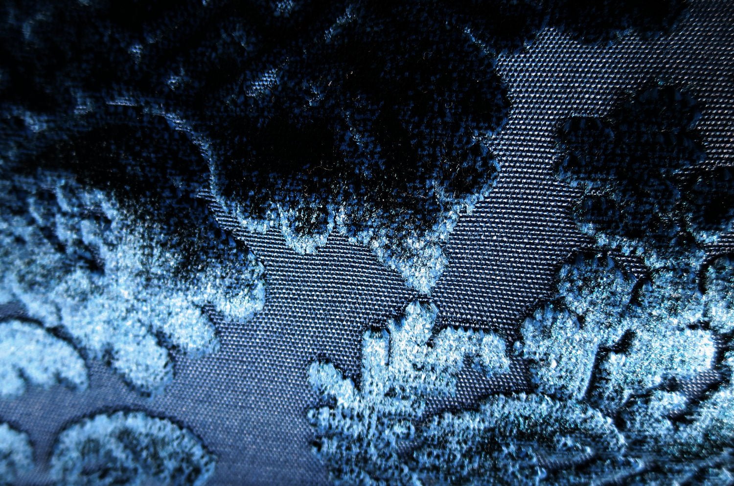 The Gosh ink ダマスク柄ベルベットタッセル付きクッションカバー ink 60×40cm 中材付 - HOUSE OF JAPAN Shop