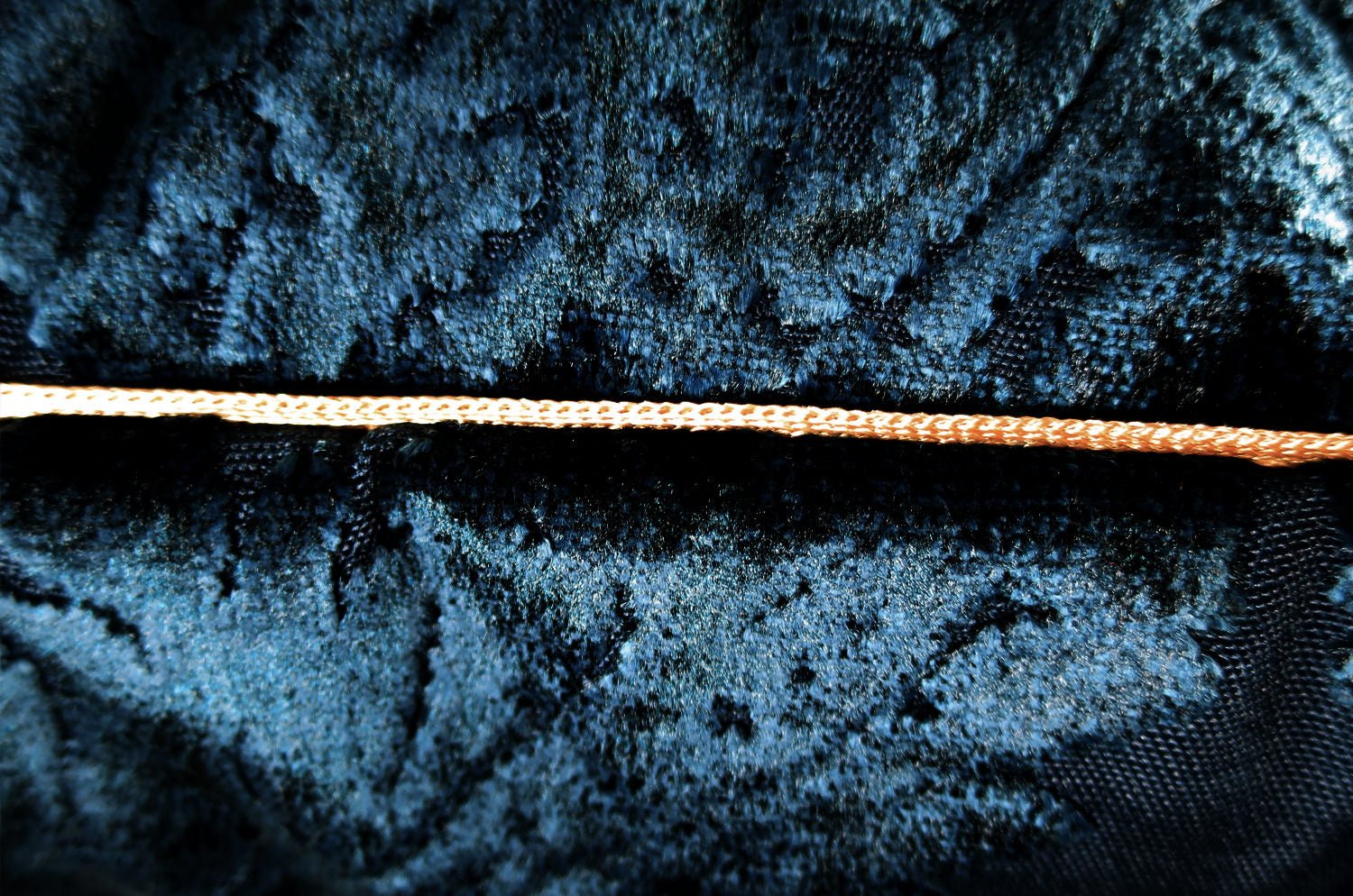 The Gosh ink ダマスク柄ベルベットタッセル付きクッションカバー ink 60×40cm 中材付 - HOUSE OF JAPAN Shop