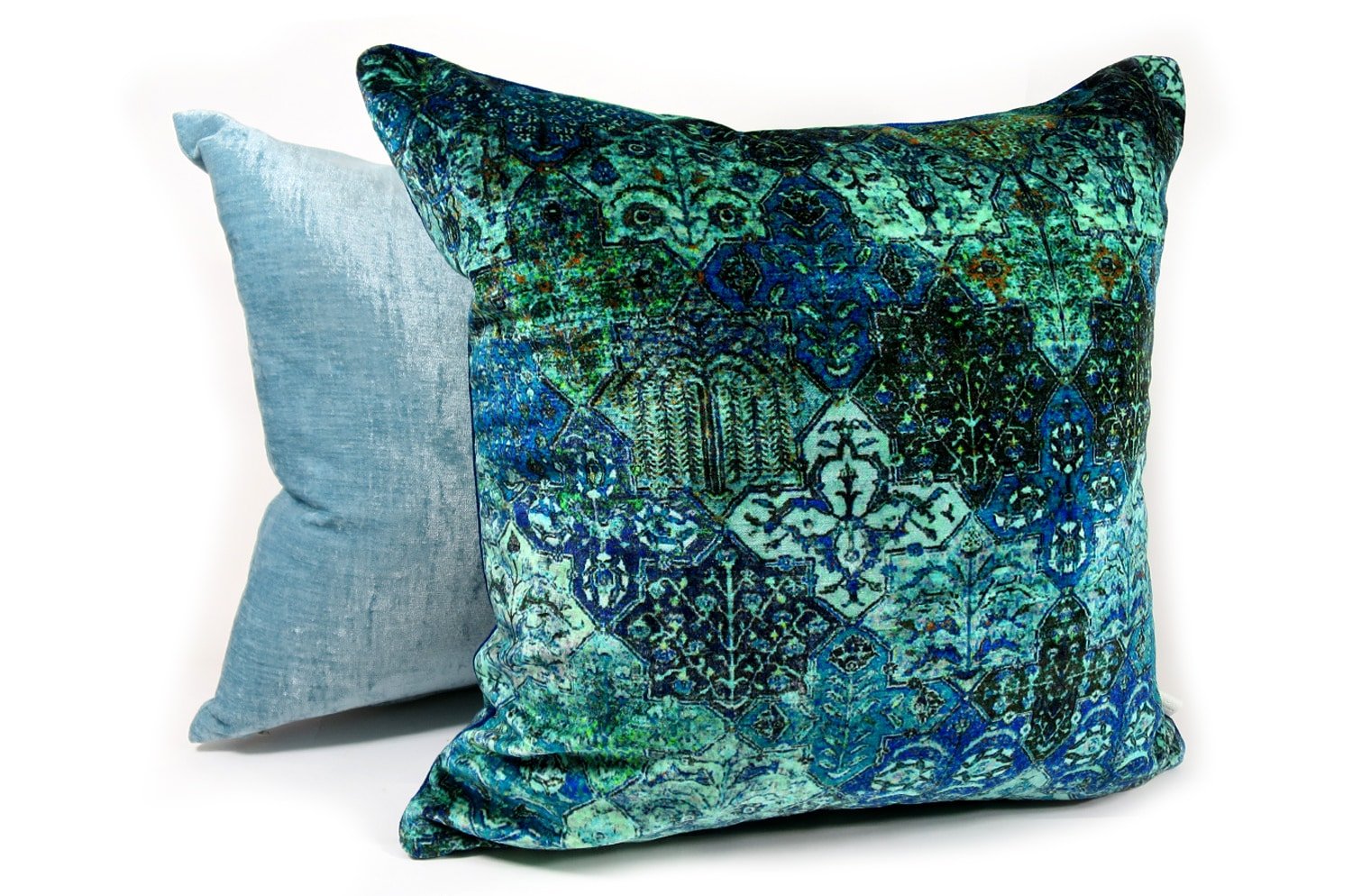 The GP&J BAKER ピーコックブルー ベルベットクッションカバー 50×50cm - HOUSE OF JAPAN Shop