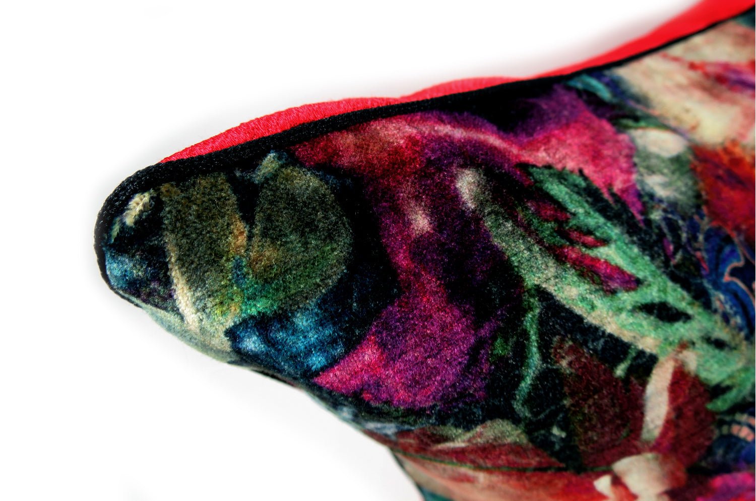 The GP&J BAKER ROYAL GARDEN ロイヤルガーデンベルベット&ルージュレッドクッションカバー 50×50cm - HOUSE OF JAPAN Shop