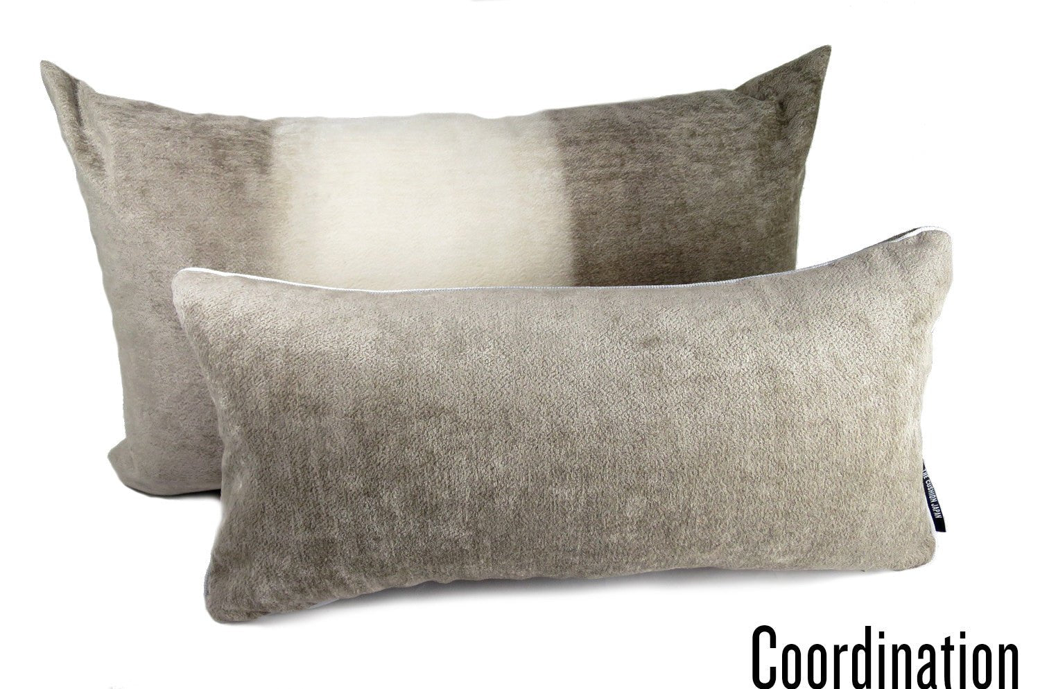 The Gradation グレージュグラデーションクッション 66×38cm 中材付 - HOUSE OF JAPAN Shop