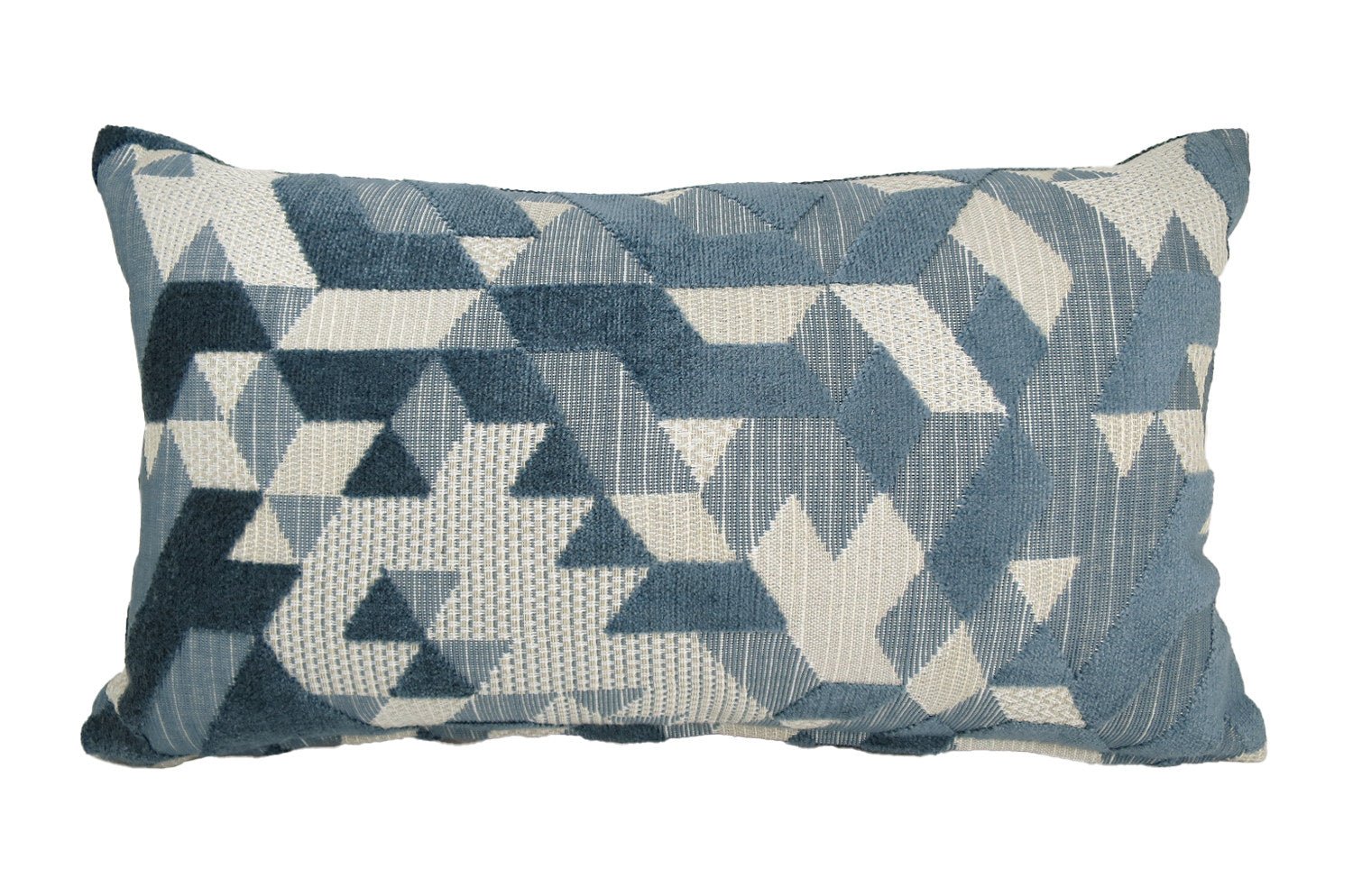 The GRAPHICS グラフィックス フレンチジャカードベルベット 横長クッション (グレーブルー) 50×28cm 中材付 - HOUSE OF JAPAN Shop