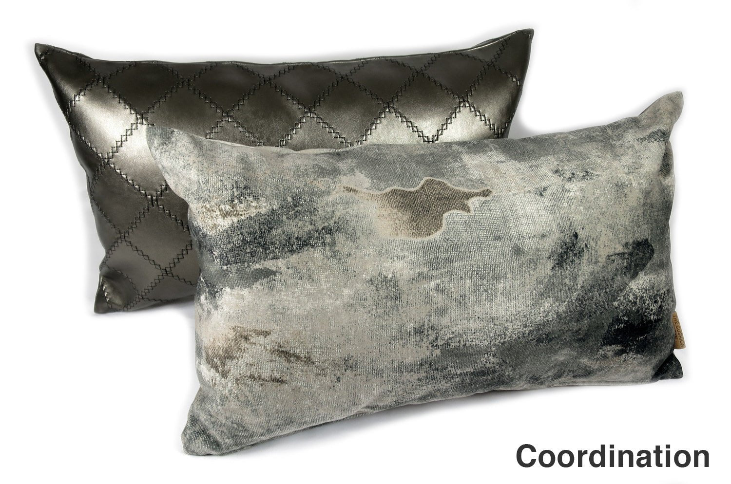 The Gray Fluid スペイン製 両面起毛スエード調クッション グレー 50×30cm 中材付 - HOUSE OF JAPAN Shop