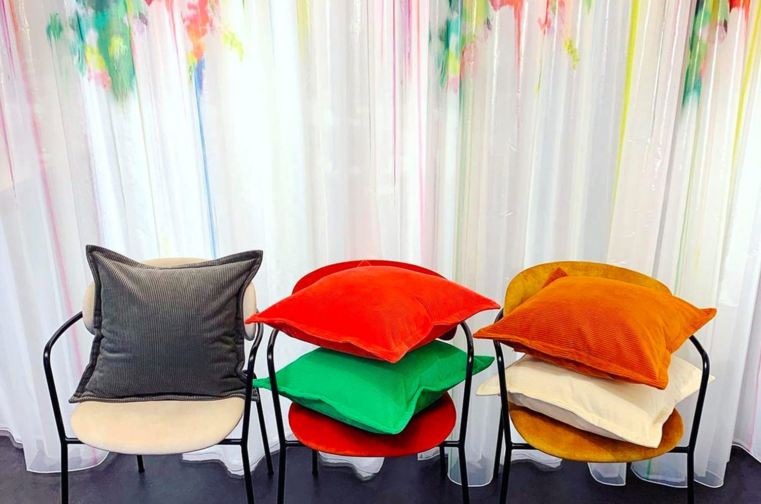 The Guild Corda デザイナーズギルド コーデュロイクッションカバー シエナ(茶色) 45(50)×45(50)cm - HOUSE OF JAPAN Shop