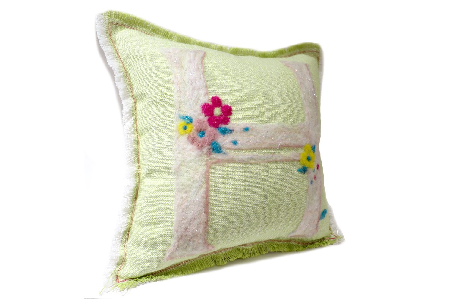 The H 「イニシャルH」メッセージクッション ライトグリーン 35×35cm - HOUSE OF JAPAN Shop