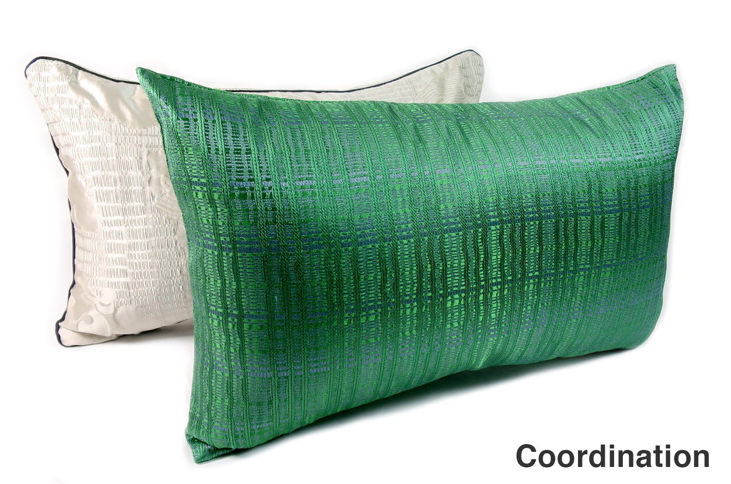 The HADLEY アルマーニカーザ ハドリー クッション(エメラルド) 50×30cm 中材付 - HOUSE OF JAPAN Shop