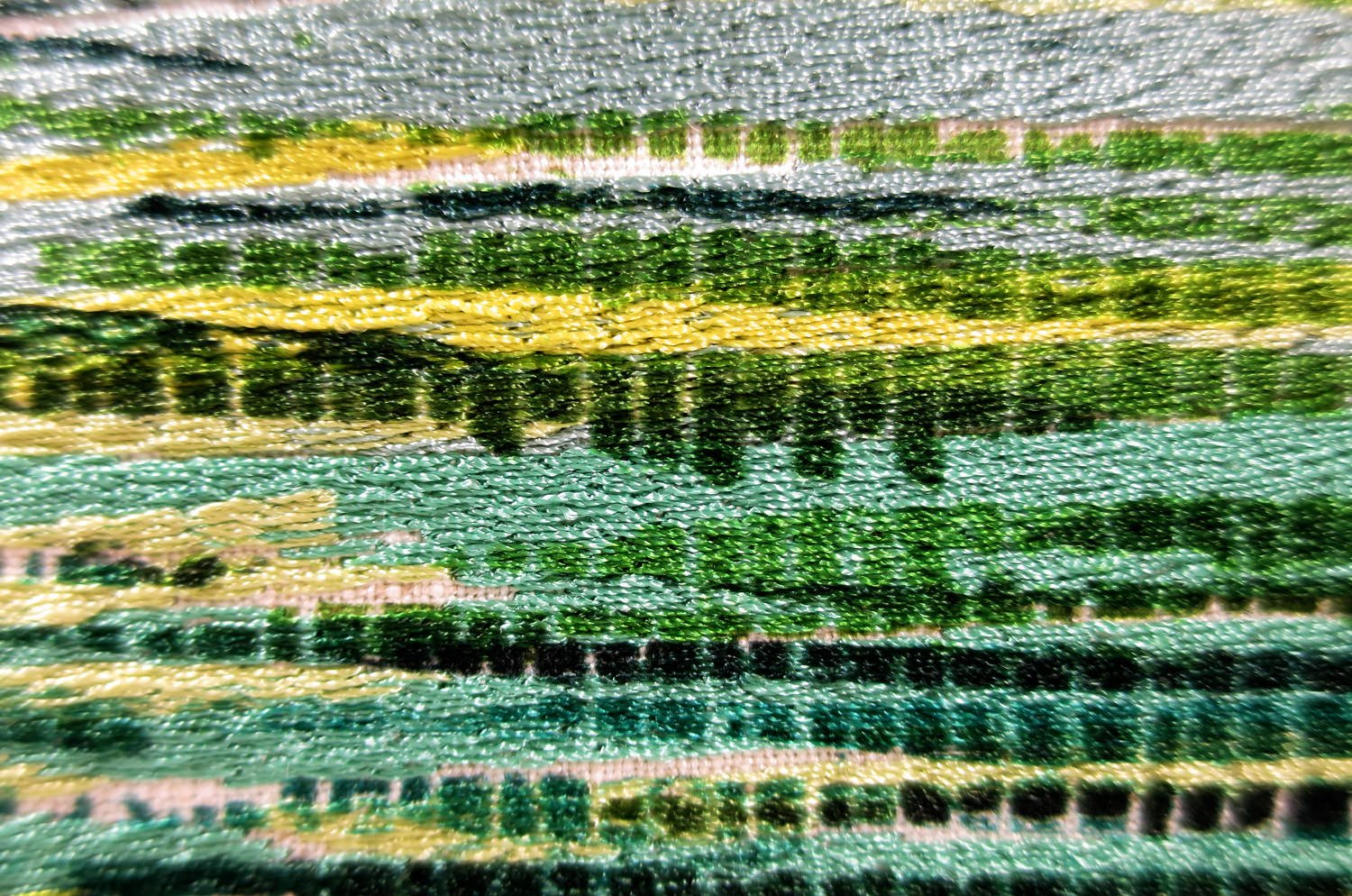 The Harlequin ハーレクイーン ライン クッション グリーンミックス 60×38cm 中材付 - HOUSE OF JAPAN Shop