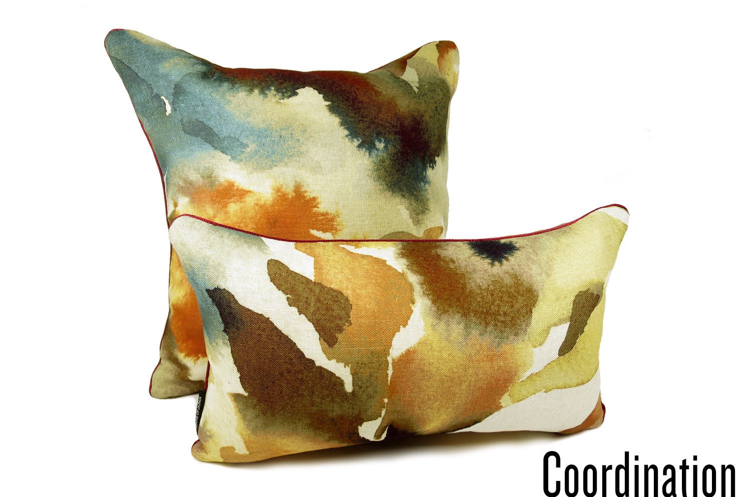 The HARLEQUIN Flores Linen ハーレクイーン フローレスリネン クッション 50×30cm 中材付 - HOUSE OF JAPAN Shop