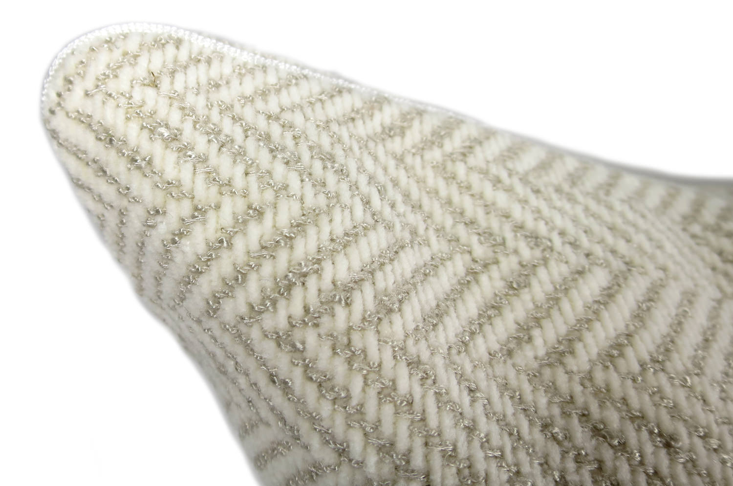 The Herringbone ヘリンボーンジャカードクッション ミルククリーム 50×32cm 中材付 - HOUSE OF JAPAN Shop