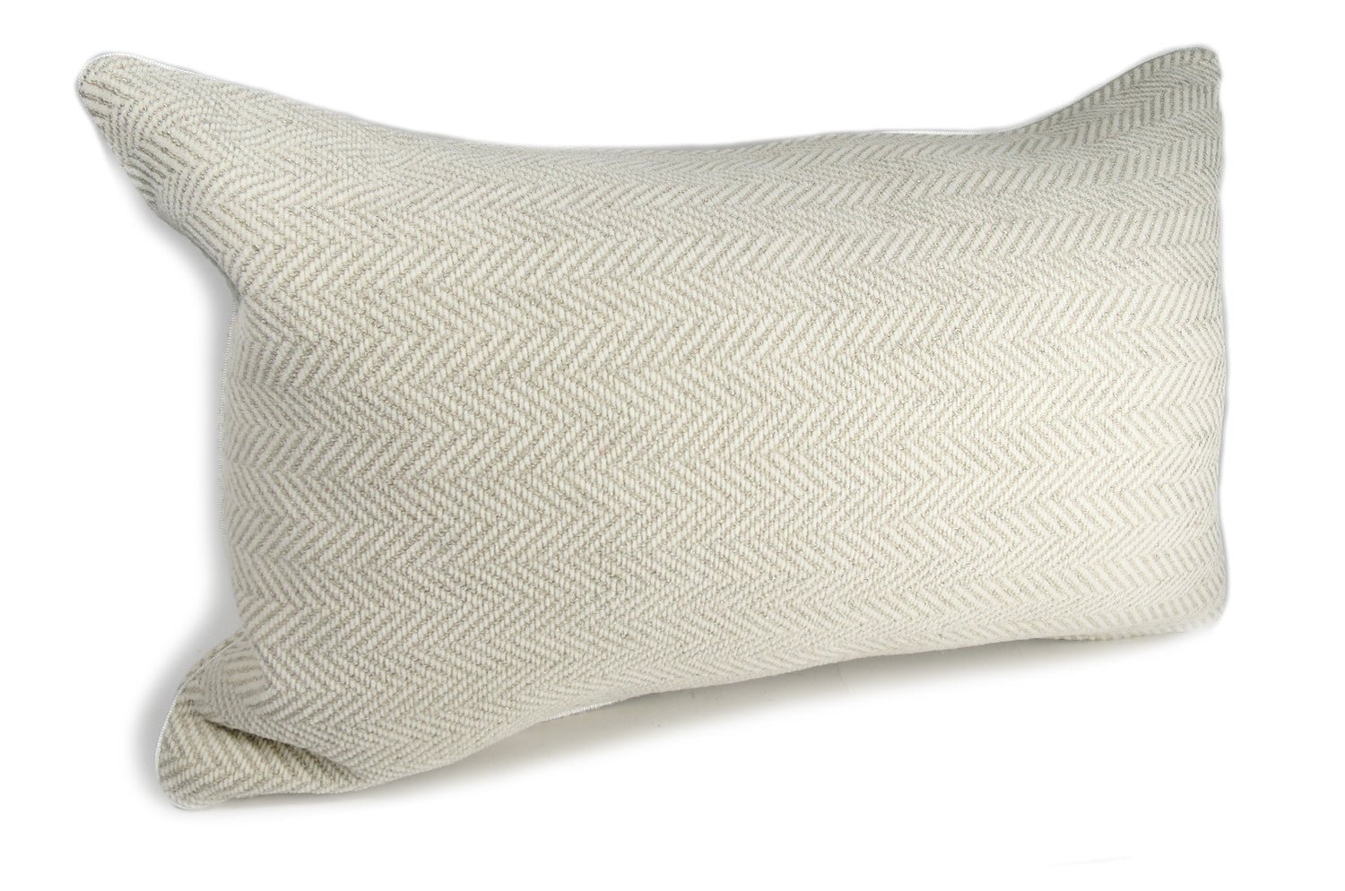 The Herringbone ヘリンボーンジャカードクッション ミルククリーム 50×32cm 中材付 - HOUSE OF JAPAN Shop