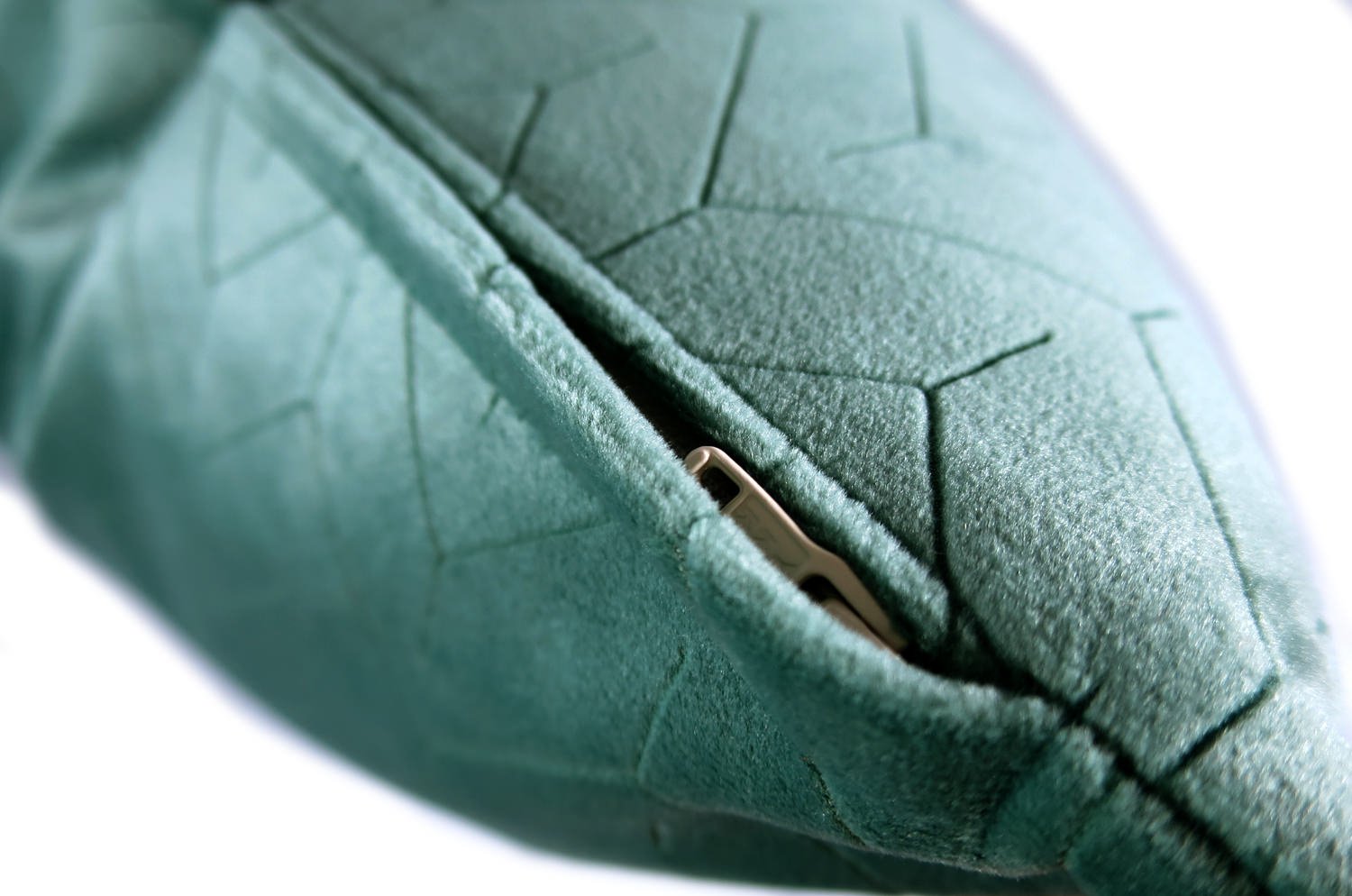 The Horuzon Blue スペイン製起毛スエード調クッション 地平線 50×30cm 中材付 - HOUSE OF JAPAN Shop