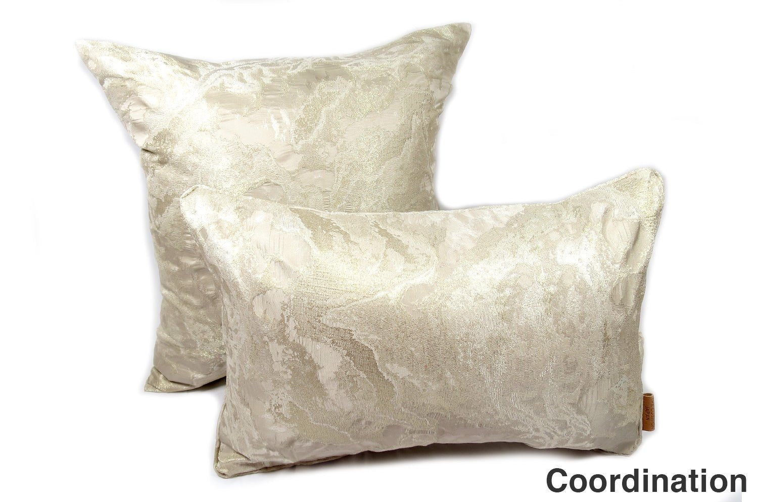 The HOUSTON - PERLA アルマーニカーザ ヒューストン クッション(パールベージュ) 45×30cm 中材付 - HOUSE OF JAPAN Shop