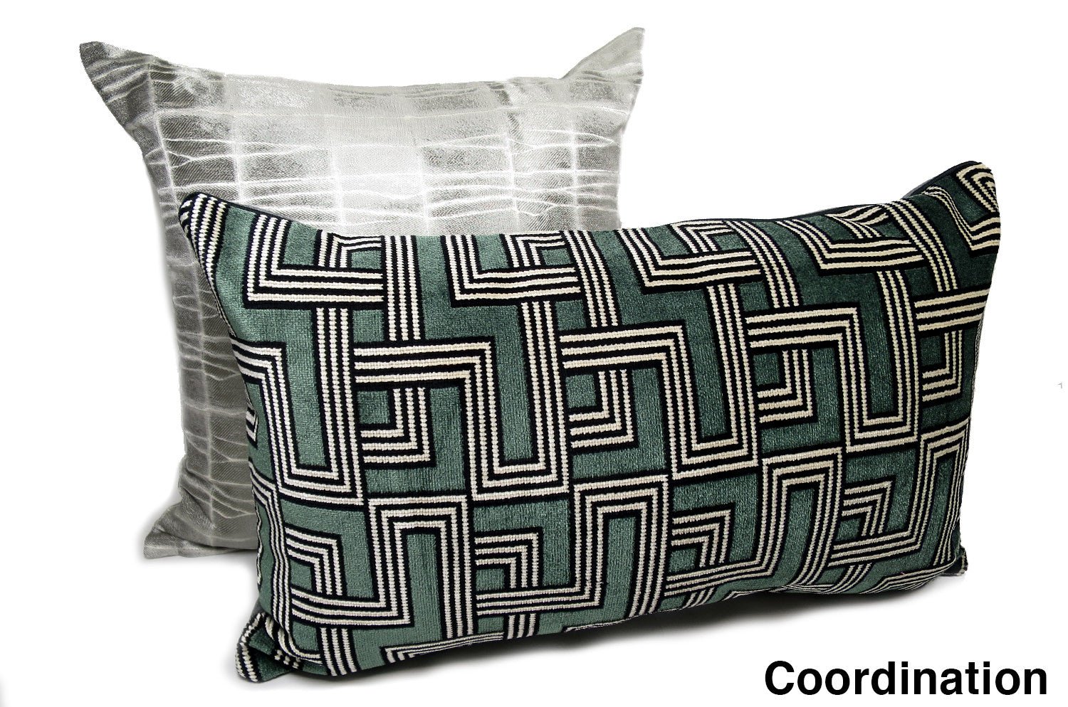 The Interception インターセプション ベルベット クッション モスグリーン 50×30cm 中材付 - HOUSE OF JAPAN Shop