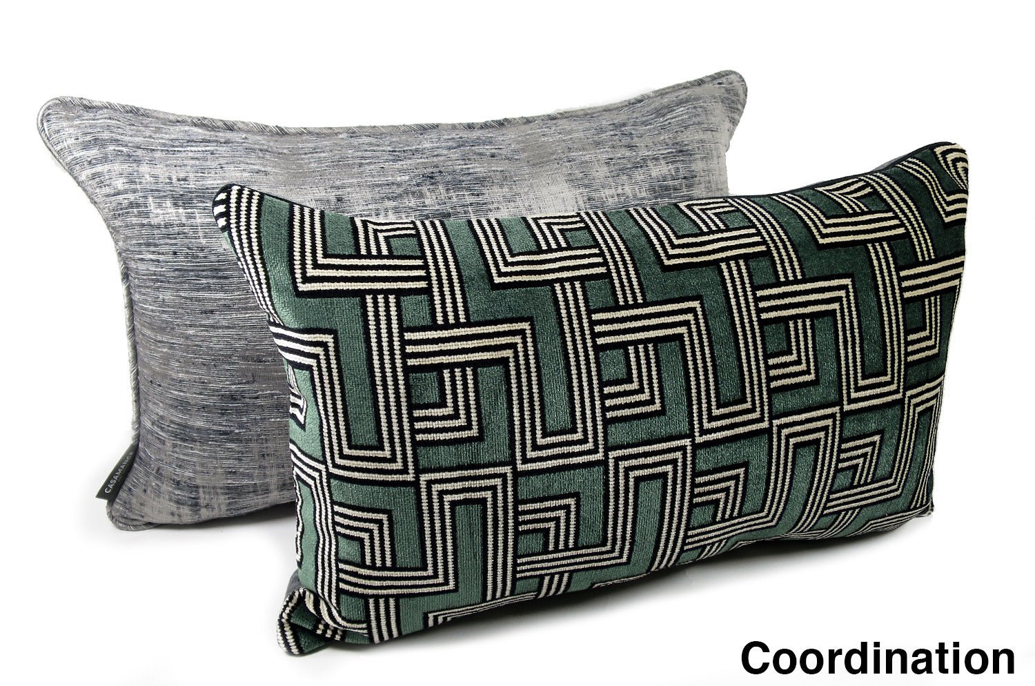 The Interception インターセプション ベルベット クッション モスグリーン 50×30cm 中材付 - HOUSE OF JAPAN Shop