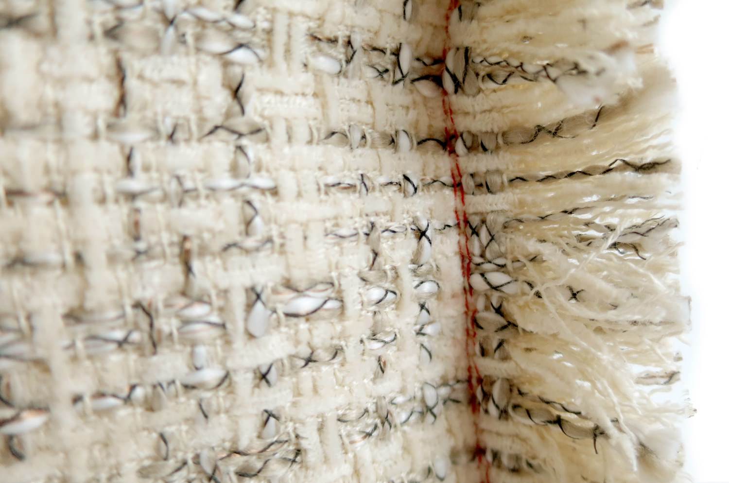 The Jacquard ジャカードフリンジクッション ベージュ 45×30cm 中材付 - HOUSE OF JAPAN Shop