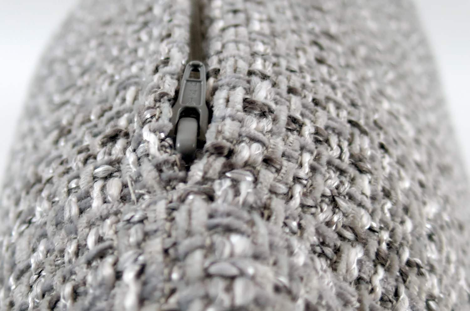 The Jacquard ジャカードフリンジクッション グレー 45×30cm 中材付 - HOUSE OF JAPAN Shop