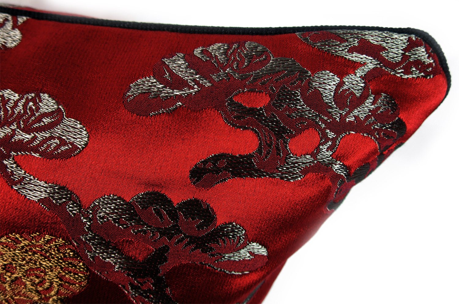 The JEREVAN アルマーニカーザ エレバン パイピングクッション(ルビーレッド) 44×30cm 中材付 - HOUSE OF JAPAN Shop